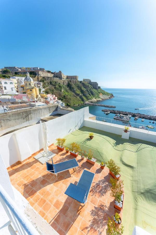 Torretta Corricella- Punta Pizzaco Apartment Procida Exterior photo