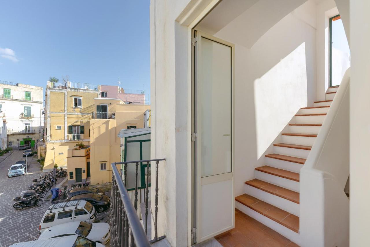 Torretta Corricella- Punta Pizzaco Apartment Procida Exterior photo